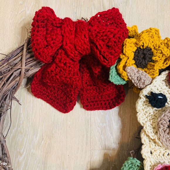 Crochet Sunflower Llama Alpaca Wreath - Picture 4 of 5